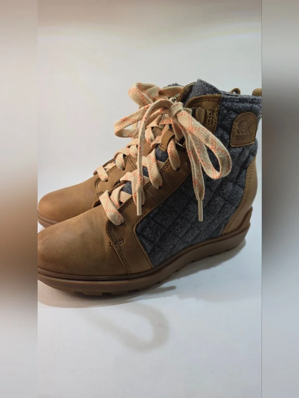 Sorel Evie II NW Lace Plus Waterproof Velvet Tan/Gum Quilted Wedges Womens 6